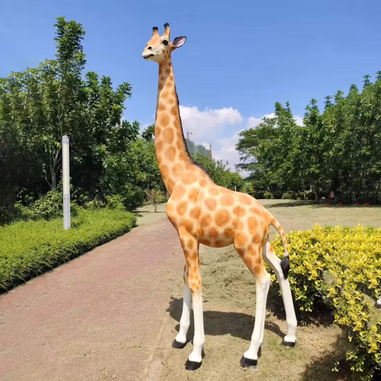 Admite moldes de estatua de jirafa animal de fibra de vidrio de resina grande personalizados para la venta