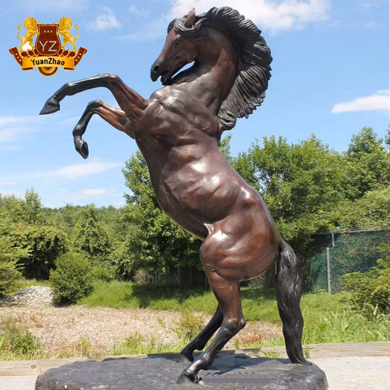 Estatua de caballo de fibra de vidrio de tamaño natural rojo personalizado para decoración de parque al aire libre