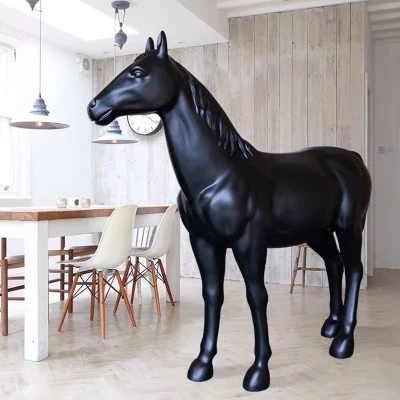 Decoración de patio, decoración al aire libre, estatua de caballo negro de fibra de vidrio Animal de resina de tamaño real